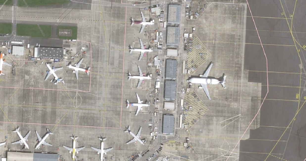 basemap airport view WMTS